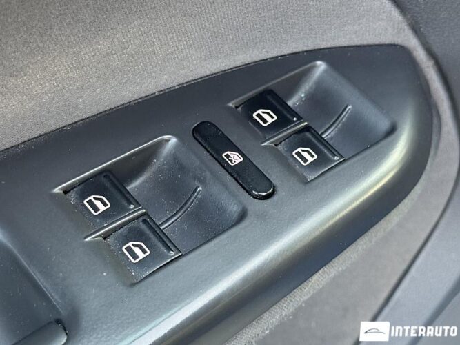 volkswagen Touran 2011