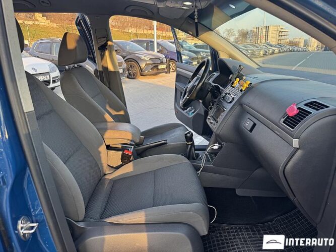 volkswagen Touran 2011