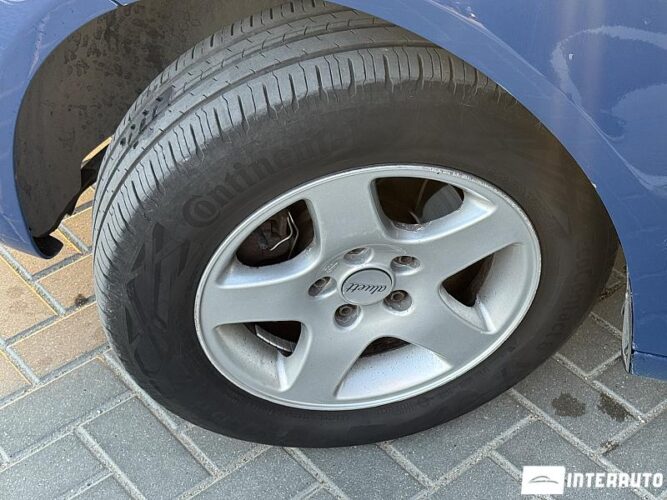 volkswagen Touran 2011