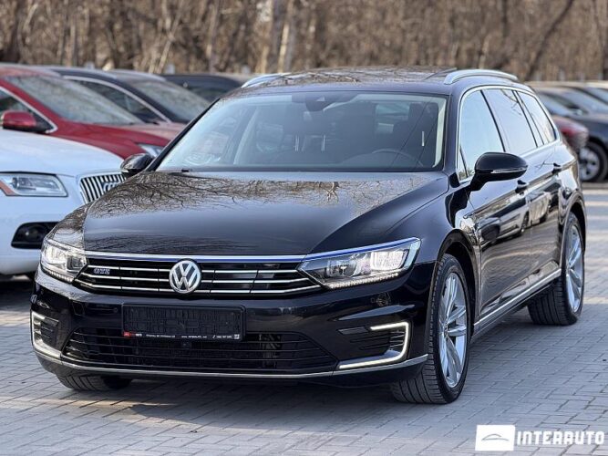 Volkswagen Passat GTE 2015 doar la InterAuto