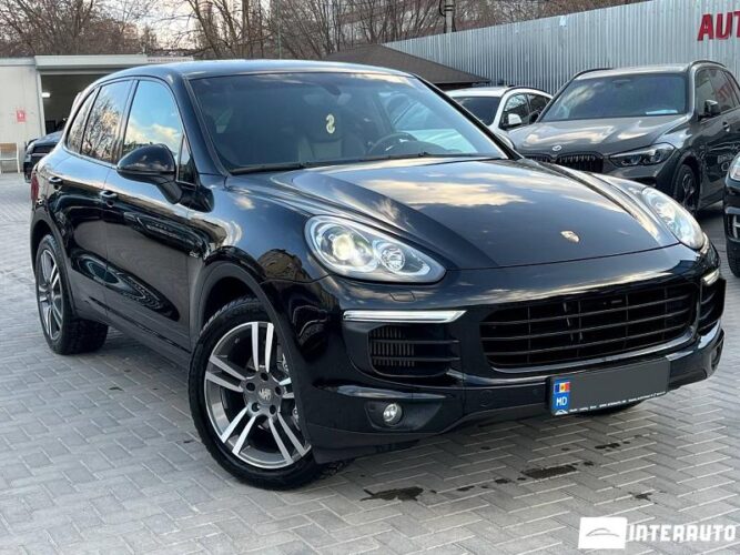 Porsche Cayenne 2015 doar la InterAuto
