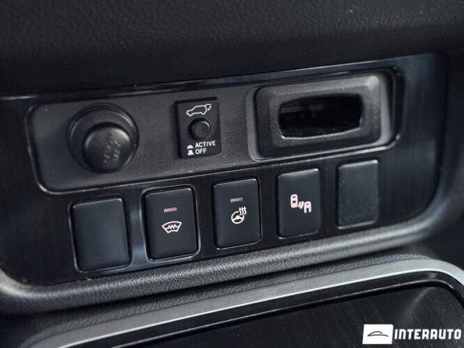 mitsubishi Outlander 2016