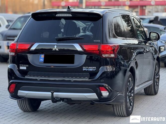 mitsubishi Outlander 2016