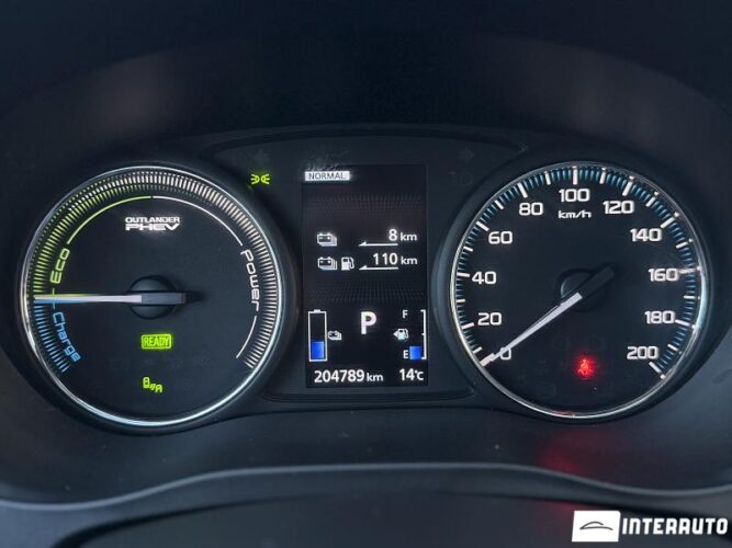 mitsubishi Outlander 2016