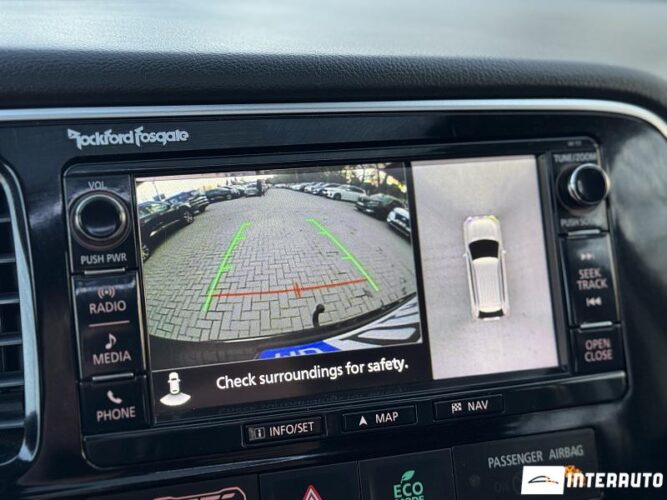 mitsubishi Outlander 2016