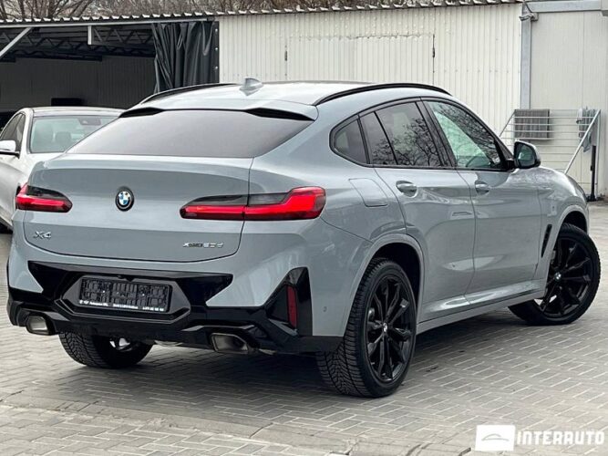 bmw X4 2.0D 2024