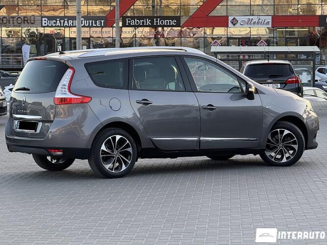 renault Grand Scenic 2015