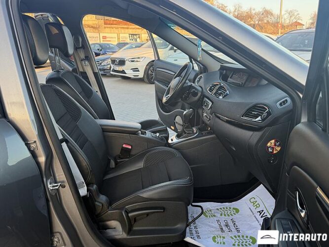 renault Grand Scenic 2015