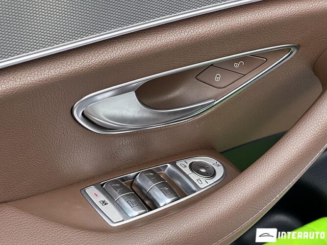 mercedes E 300e 2020