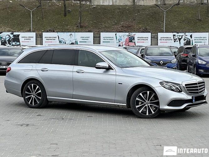 Mercedes E 300e 2020 doar la InterAuto