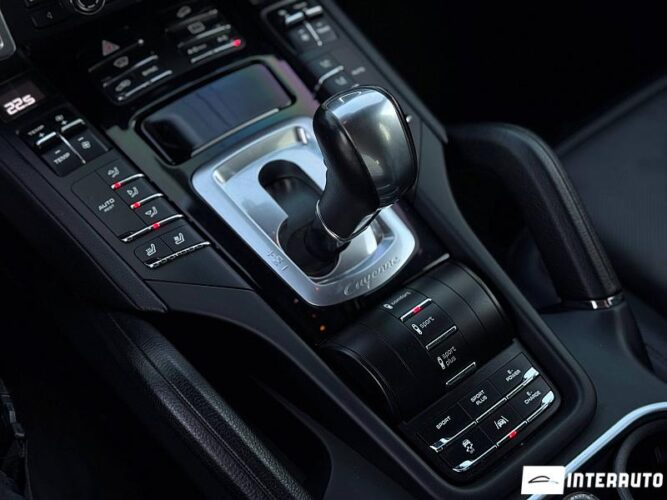 porsche Cayenne S Hybrid 2016