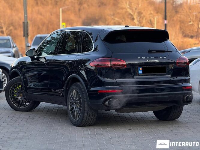 porsche Cayenne S Hybrid 2016