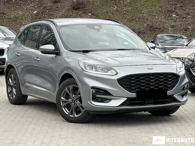 Ford Kuga 2020 doar la InterAuto