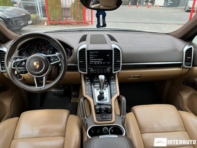 porsche Cayenne 2016