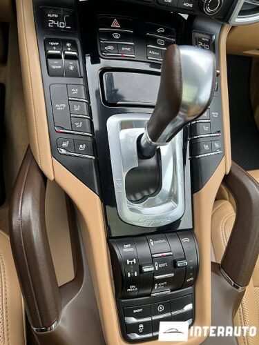 porsche Cayenne 2016