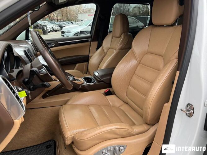 porsche Cayenne 2016