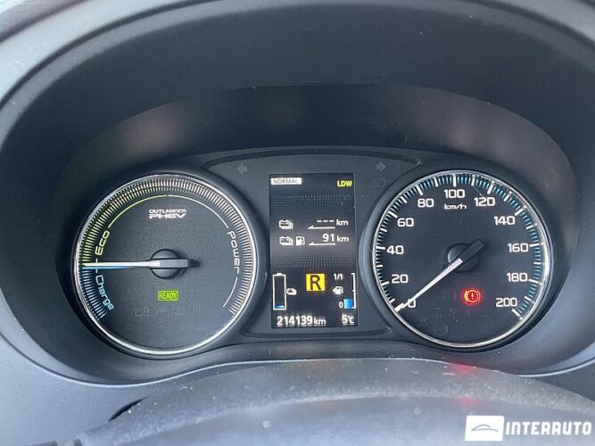 mitsubishi Outlander 2015