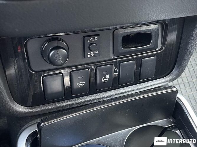 mitsubishi Outlander 2015