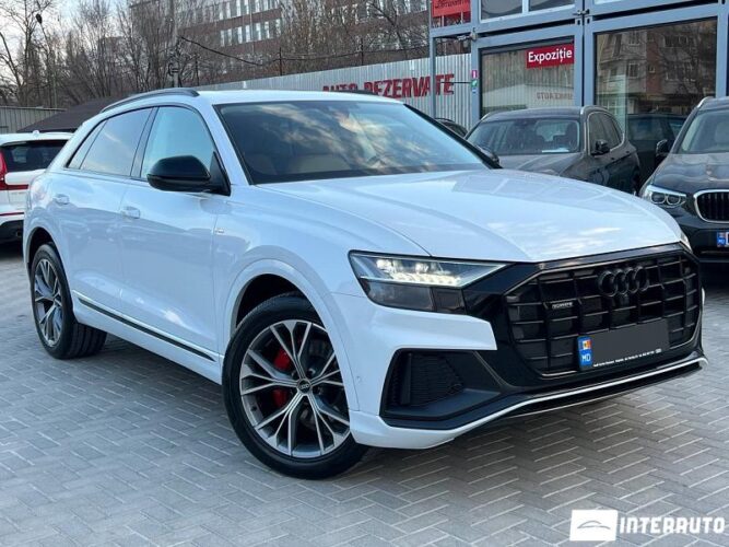 Audi Q8 2022 doar la InterAuto