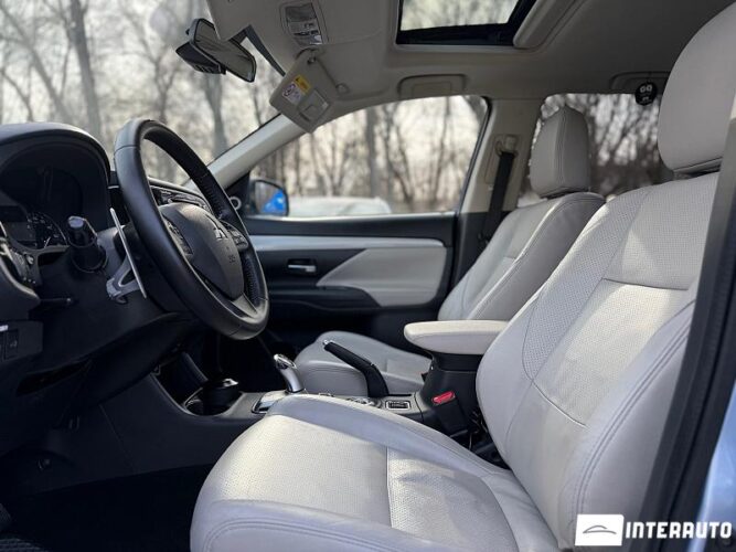 mitsubishi Outlander 2013