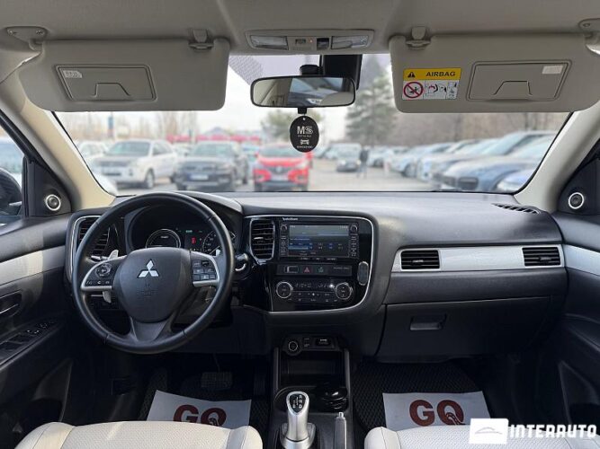 mitsubishi Outlander 2013