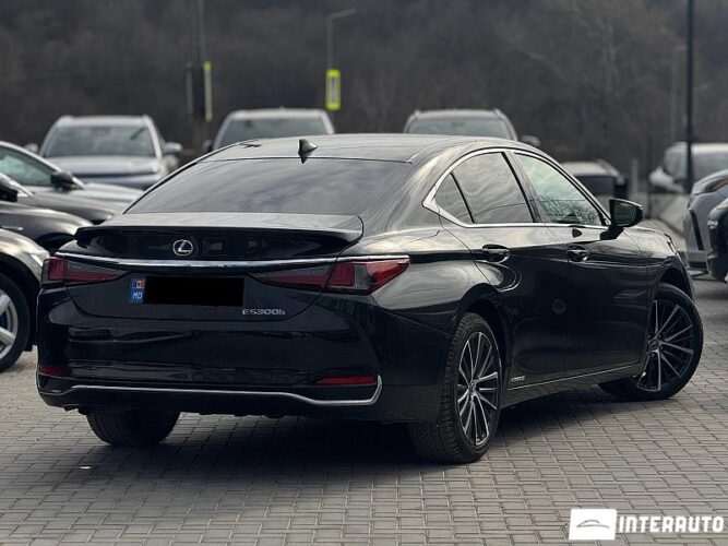 lexus ES 300h 2022