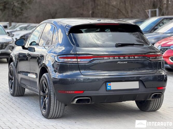 porsche Macan 2020