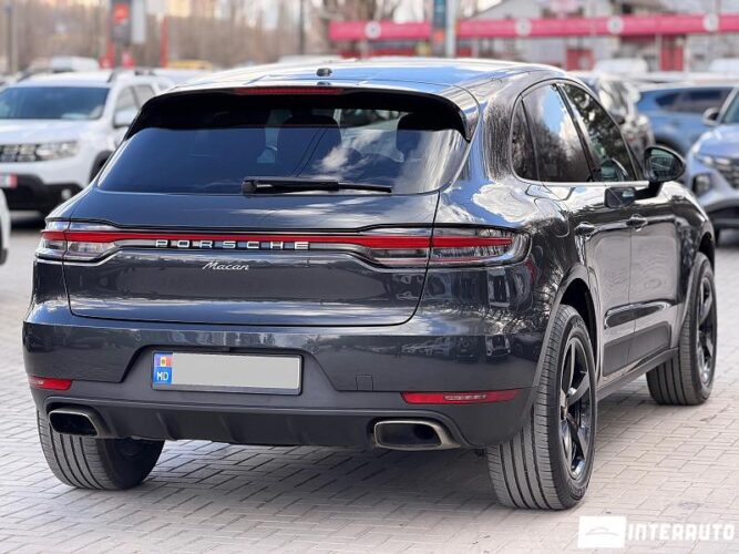 porsche Macan 2020