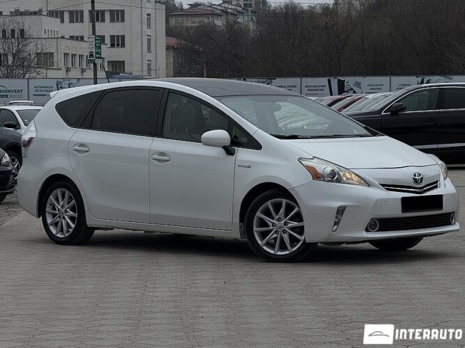 toyota Prius Plus / V 2014