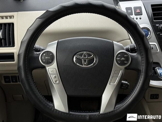toyota Prius Plus / V 2014