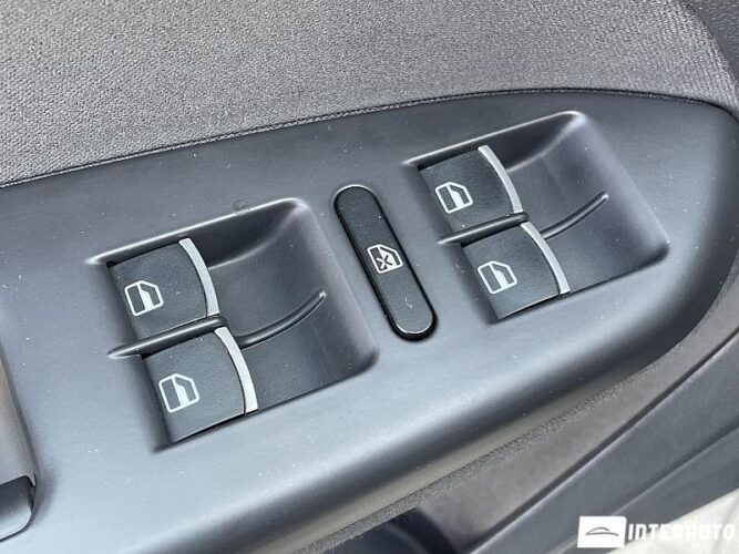 volkswagen Touran 2013