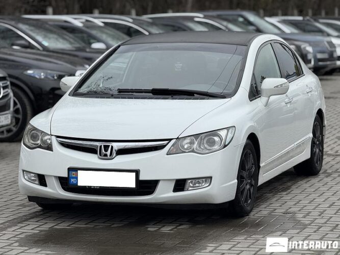 Honda Civic 2007 doar la InterAuto