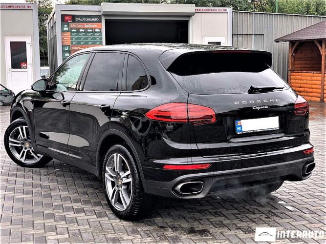 porsche Cayenne 2015