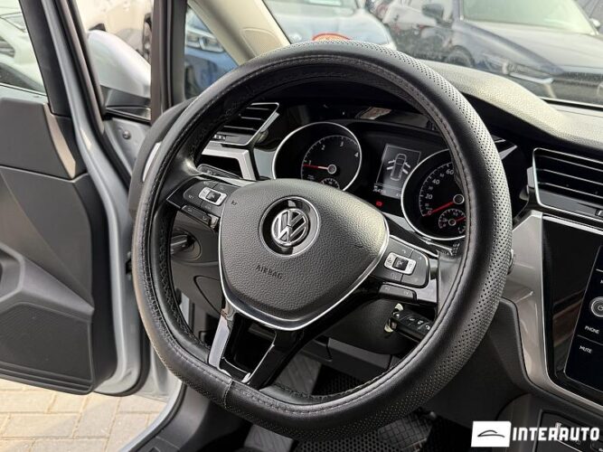 volkswagen Touran 2017