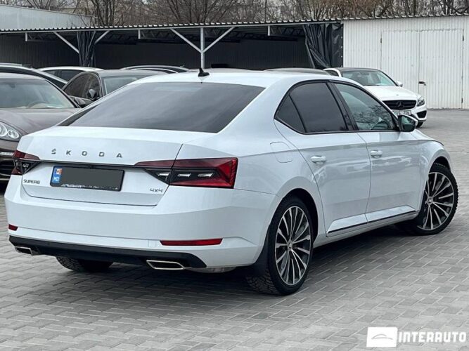 skoda Superb 2020