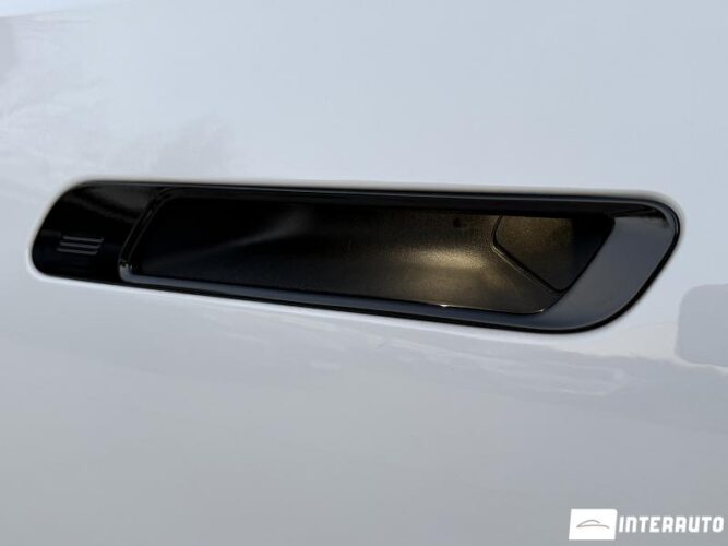 bmw 750e XDrive 2024