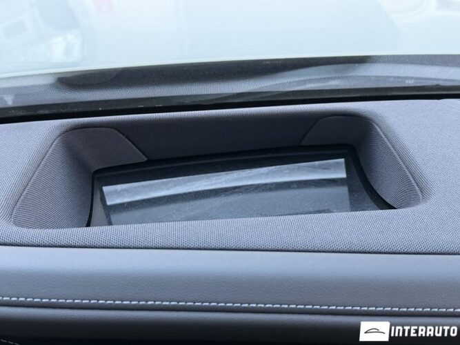 bmw 750e XDrive 2024