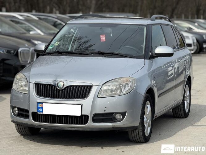 Skoda Fabia 2009 doar la InterAuto