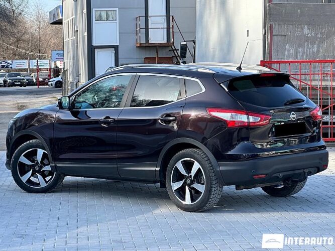nissan Qashqai 2015