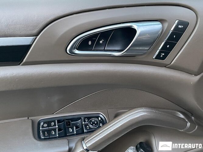 porsche Cayenne 2013