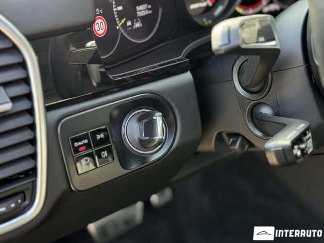 porsche Cayenne Turbo S-E Hybrid Coupe 2020