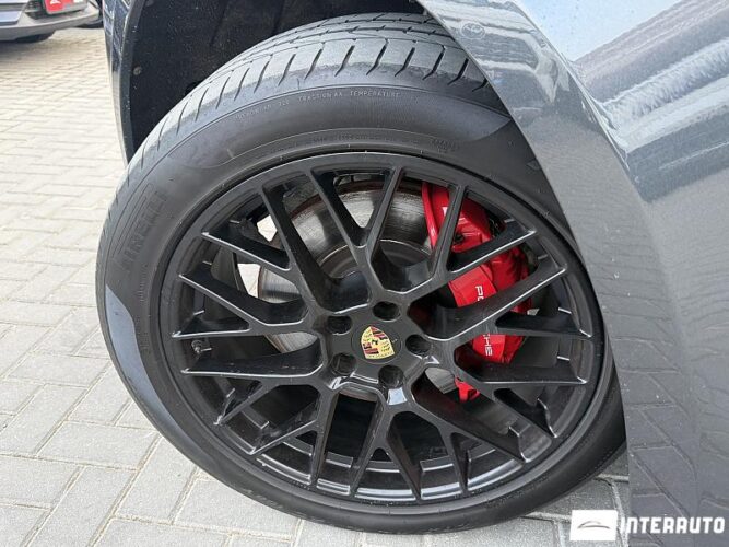 porsche Macan GTS 2017