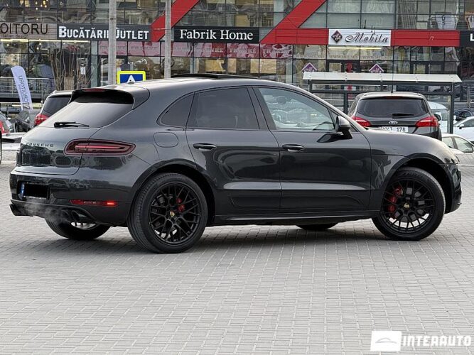 porsche Macan GTS 2017