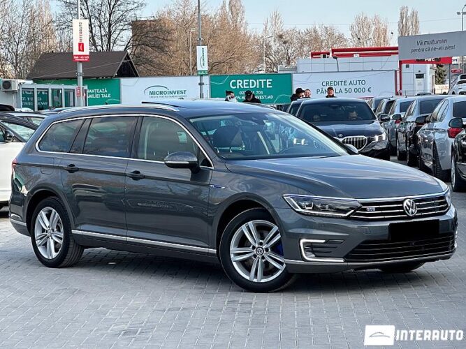 Volkswagen Passat GTE 2016 doar la InterAuto