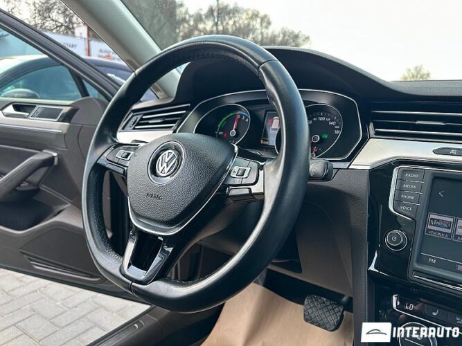 volkswagen Passat GTE 2016