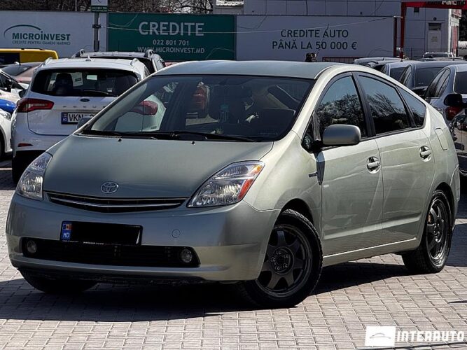 Toyota Prius 2008 doar la InterAuto