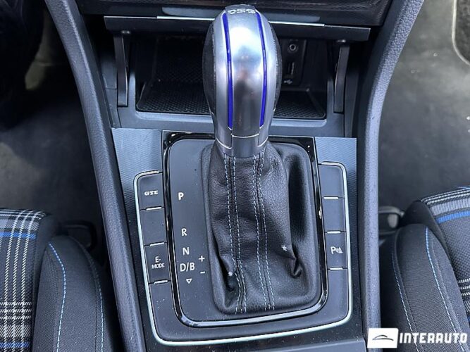 volkswagen Golf GTE 2015