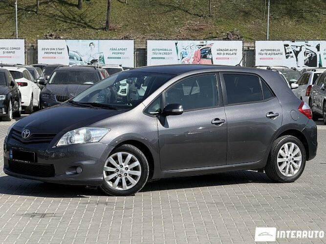 toyota Auris 2010