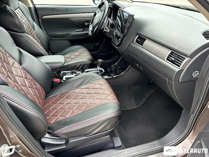 Mitsubishi Outlander 47 mitsubishi Outlander 2015