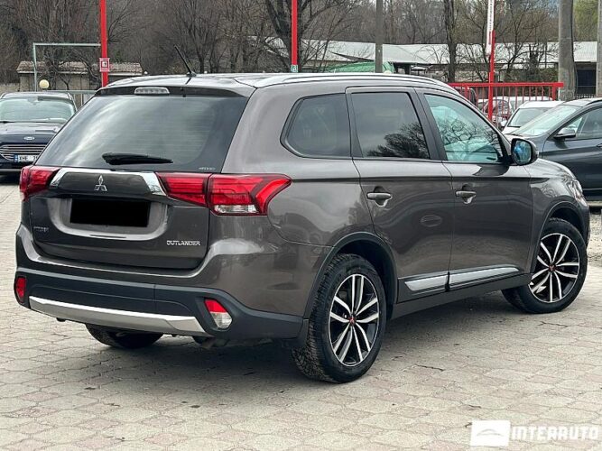 Mitsubishi Outlander 33 mitsubishi Outlander 2015